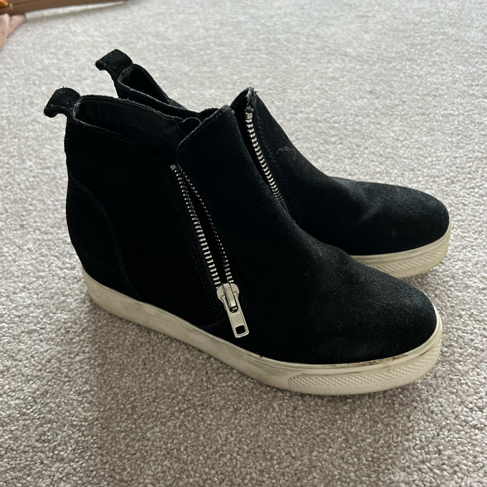 Steve Madden black Wedge Sneakers
